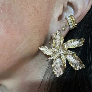 Gold Flower Leaf Metal Earrings
